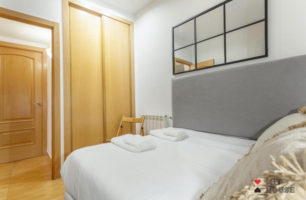Mit House Atocha En Madridアパートメント エクステリア 写真